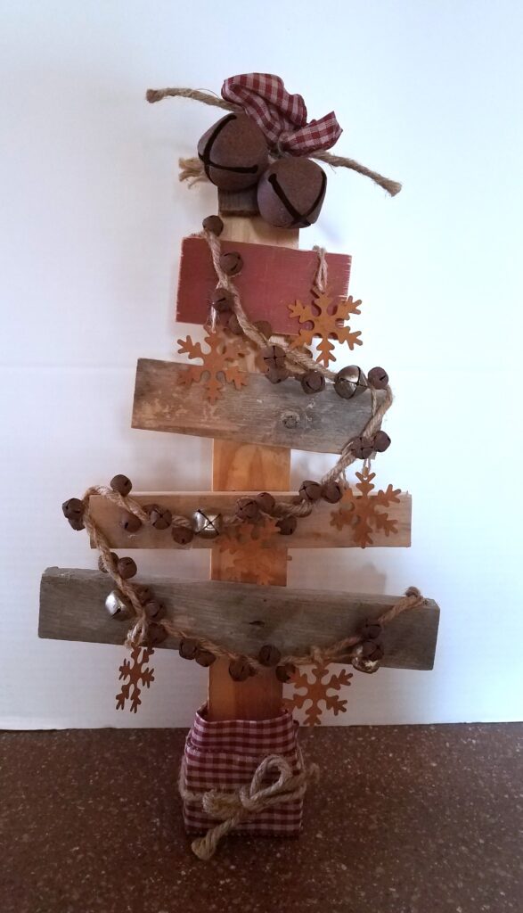 Rustic wooden Christmas tree decoration.