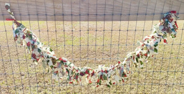 Handmade Christmas Fabric Rag Tie Bunting Garland Banner - Christmas Decor. Shabby Chic Wedding Decor.