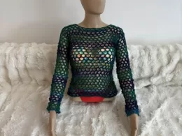 Multicolored top